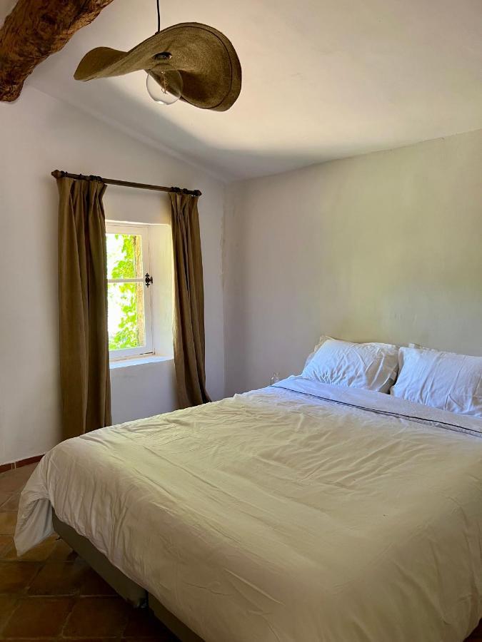 Charmant Appartement Independant Au Sein D'Un Mas Provencal オープス エクステリア 写真